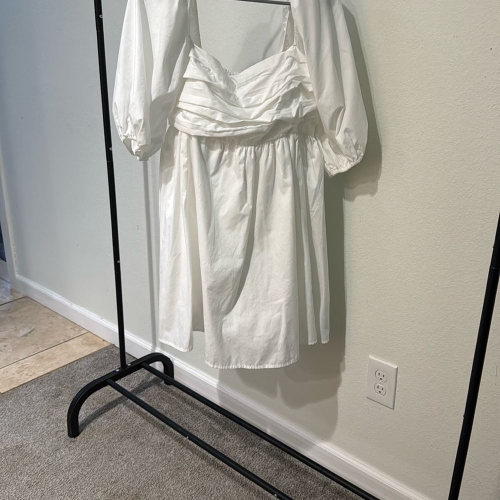 Abercrombie & Fitch Crisp White Smocked Blouse